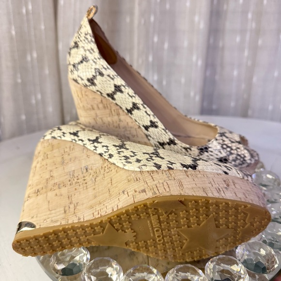 JIMMY CHOO Snakeskin Gray & Ivory Leather Peep Toe Cork Heels 7.5 (Sz 38) - Picture 9 of 17